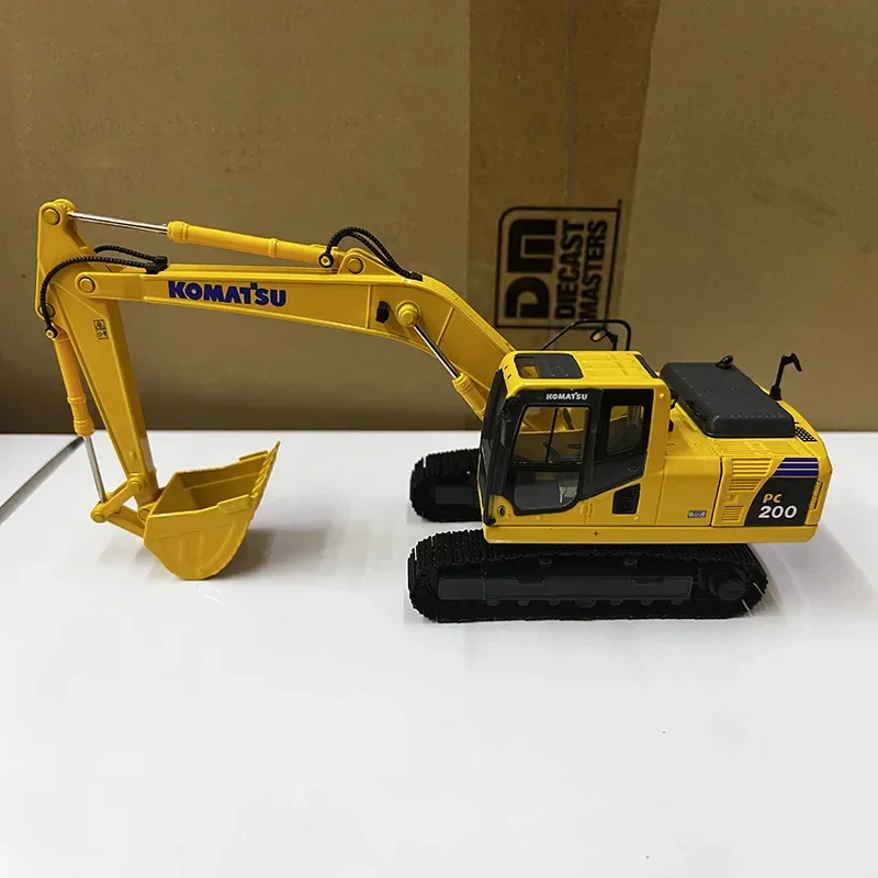 Diecast escala 1:43 KOMATSU PC200-8M0 escavadeira liga engenharia