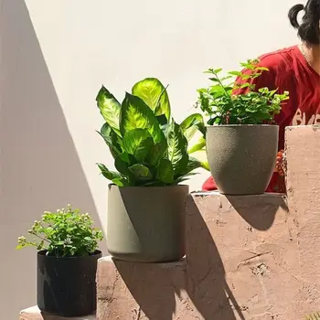 European Stone Style Planter 11