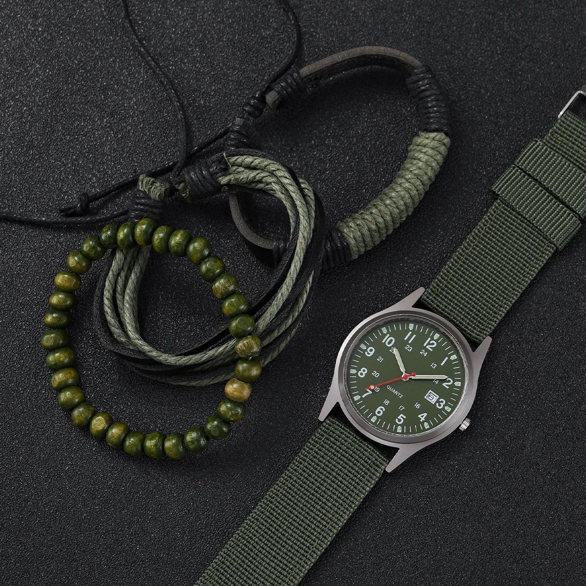 4PCs/Set Men's Vintage Watch Nylon Strap Fashion Calendar Quartz Dial Green Leather Bracelet Set