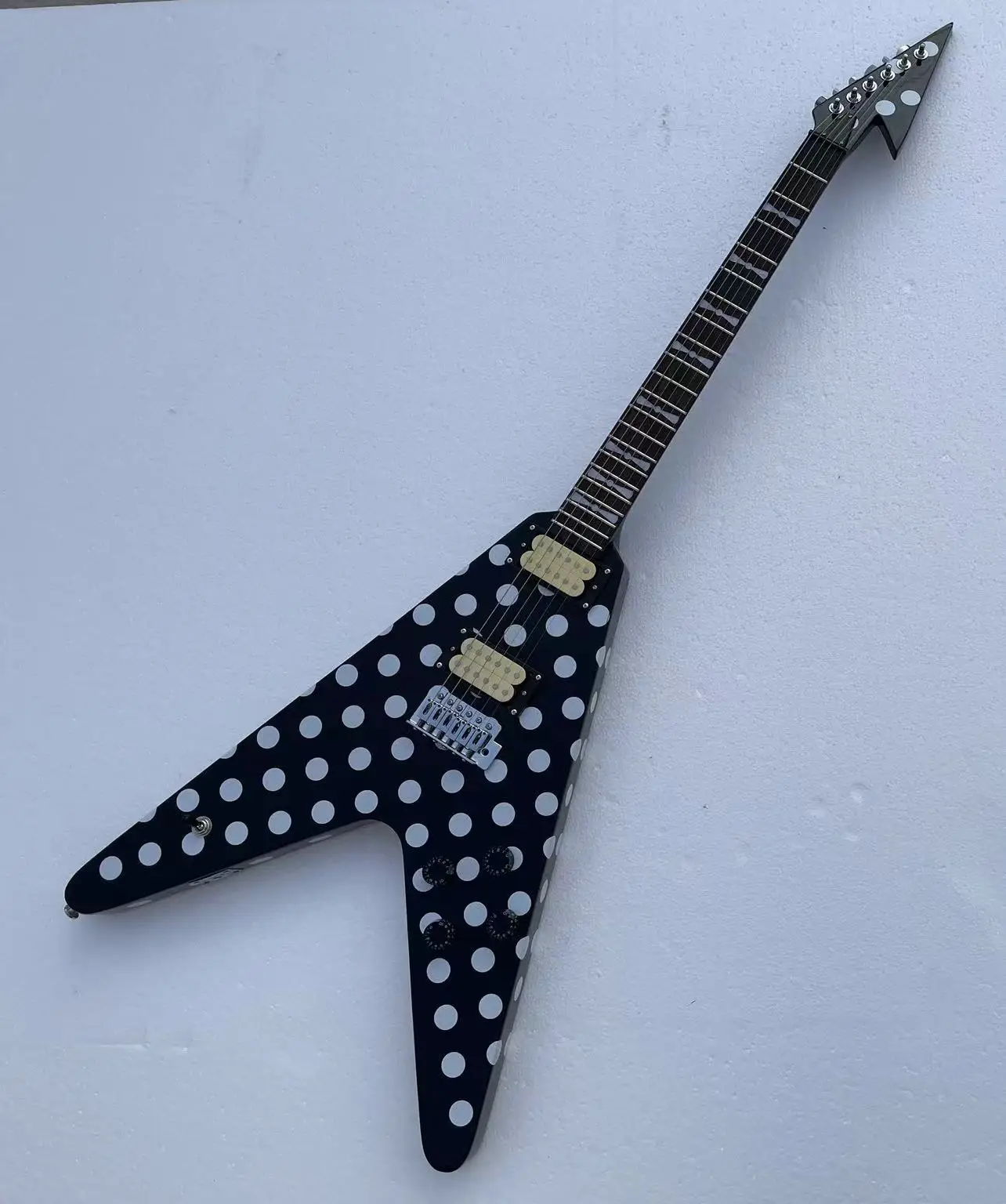 FLYING V / RANDY V 的ボディ FLYING V / RANDY V 的ボディ New Factory Customization