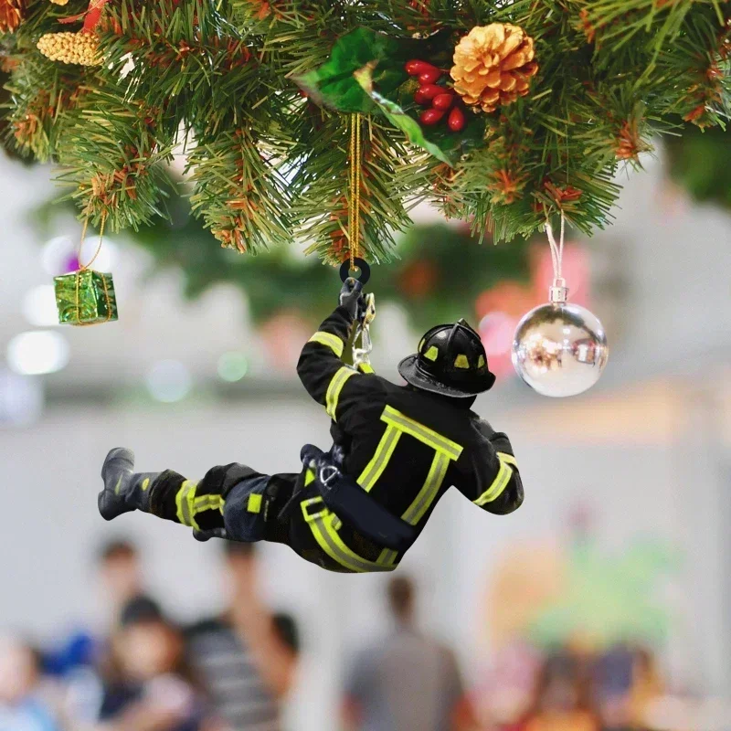 Pendente del Vigile Fuoco di Natale, 4 Pezzi Albero di Natale Pompiere Ciondolo, Ornamenti Natalizi Vigili del Fuoco, Decorazione per Specchio Auto, per Albero di Natale, Soggiorno, Finestra