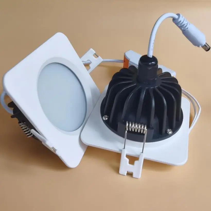 15W IP65 방수 매입형 통 스포트라이트 LED는 샤워실/욕실/주방/조명되지 않은 복도/발코니에 적합합니다. 4개/몫