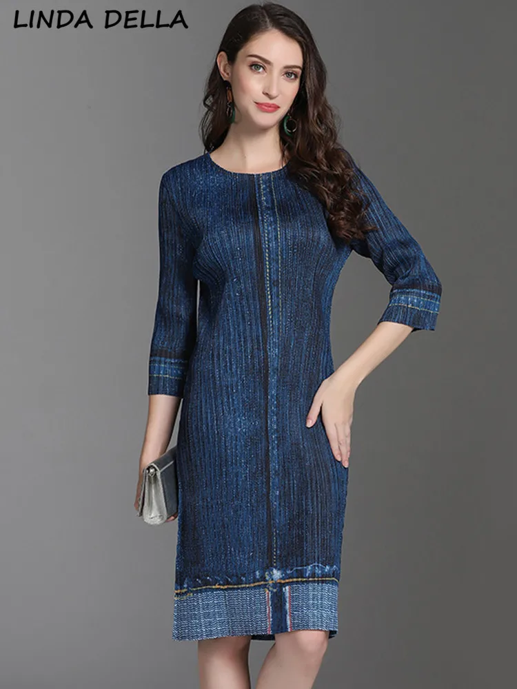 

LINDA DELLA Summer Fashion Designer Dark Blue Vintage Denim Dress Women O-neck Three-quarter Sleeve Package Buttocks Midi Dress