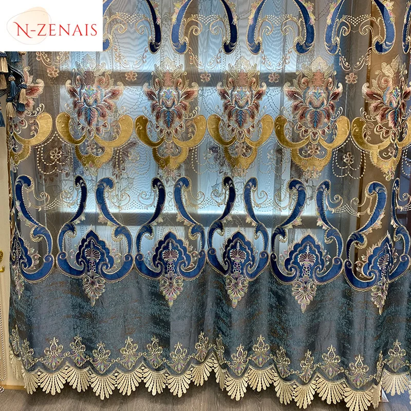 Európai Fényűzés Kék szín curtains számára Eleven szoba Hálószoba embroidered Üreges Szegélykő Tüll Zsenilia Szokás dekorációs ablum konyhai