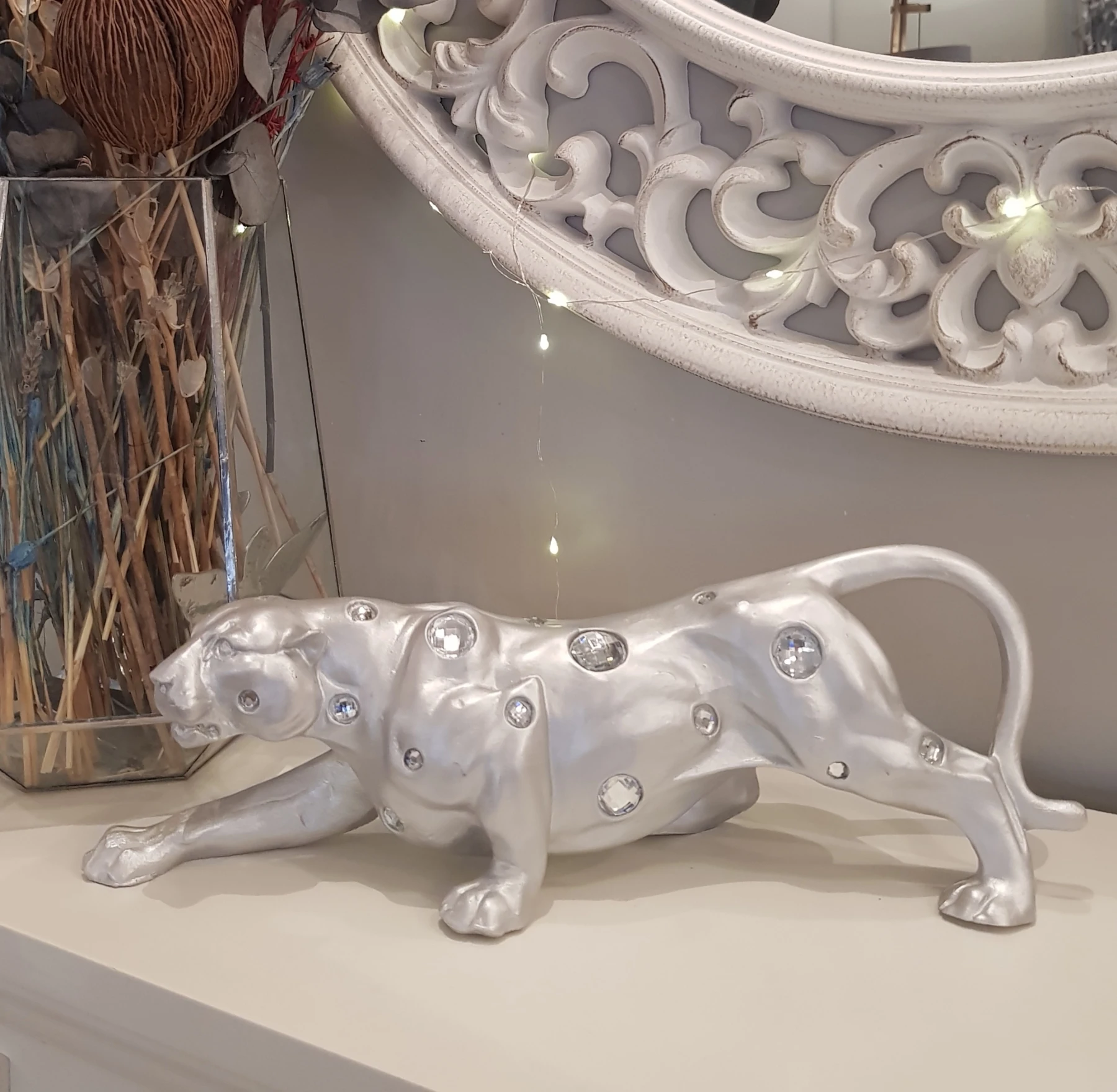 

EU HOME DECORATION CRYSTAL DIAMOND GEM LEOPARD SILVER COLOR