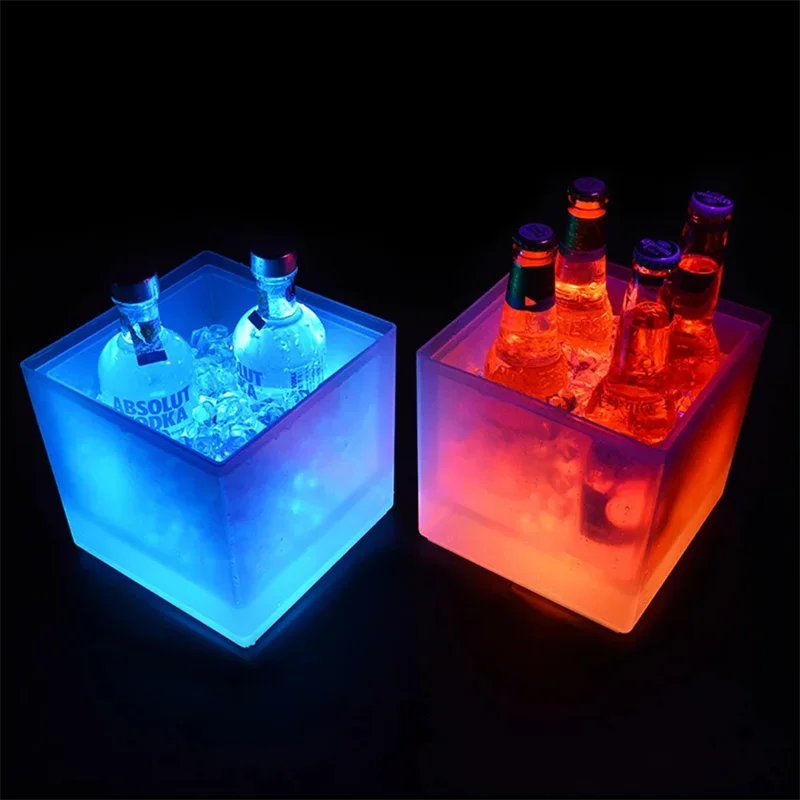 3.5L Colorful Glow Plastic LED Ice Bucket Bar Nightclub Light Up Champagne Whiskey Beer Bucket Bars Night Party