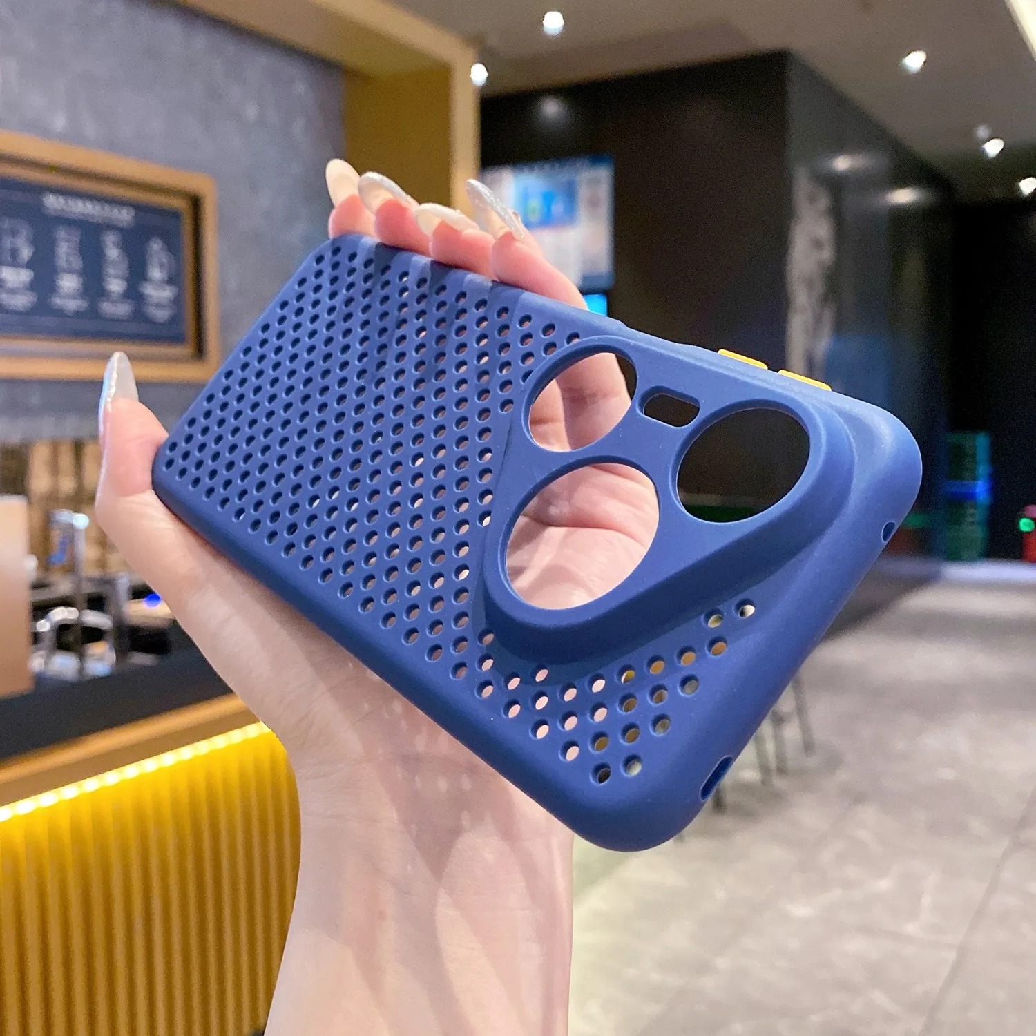 Cooling Breathable Ultra-Thin Soft TPU Shockproof Matte Phone Case