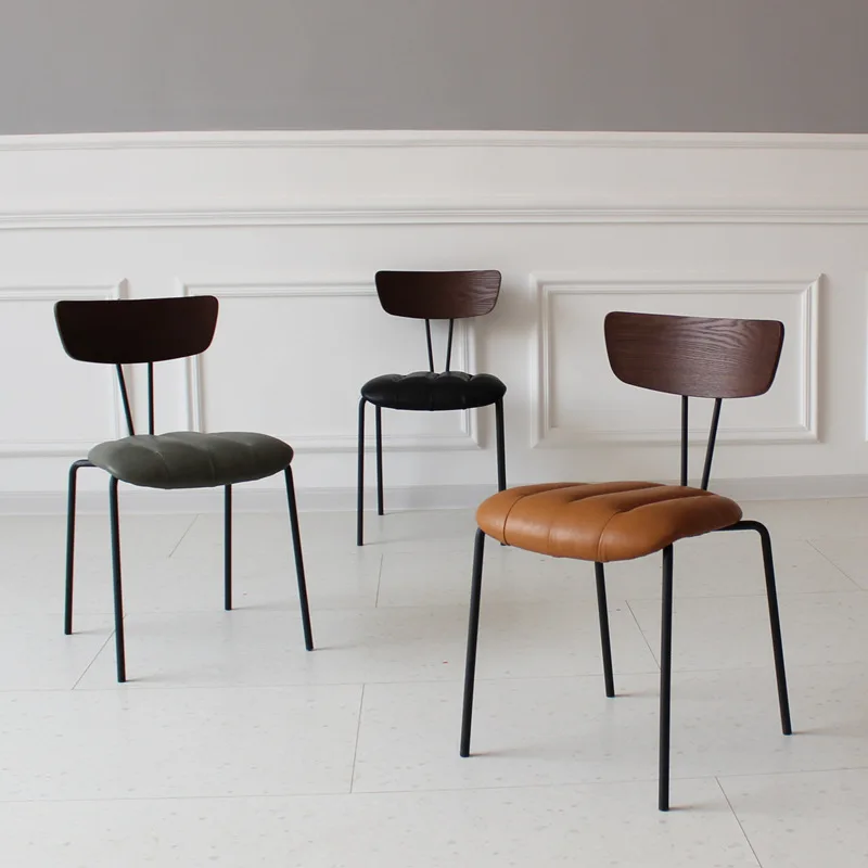 Nordic dining chairs, Italian modern minimalist restaurants, solid wood chairs with endorsement, tables and chairs,