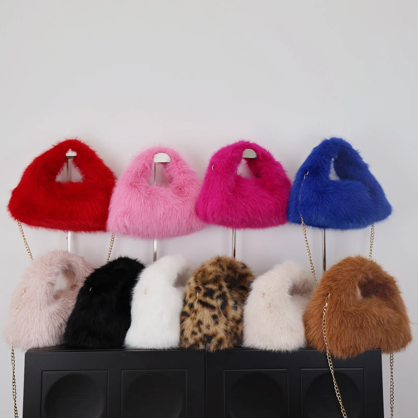 Fashion Niche Design Large Capacity Women's Crossbody Bag 2025 New Chain Hand Fold Fur Bag Light Luxury Versatile Handbags