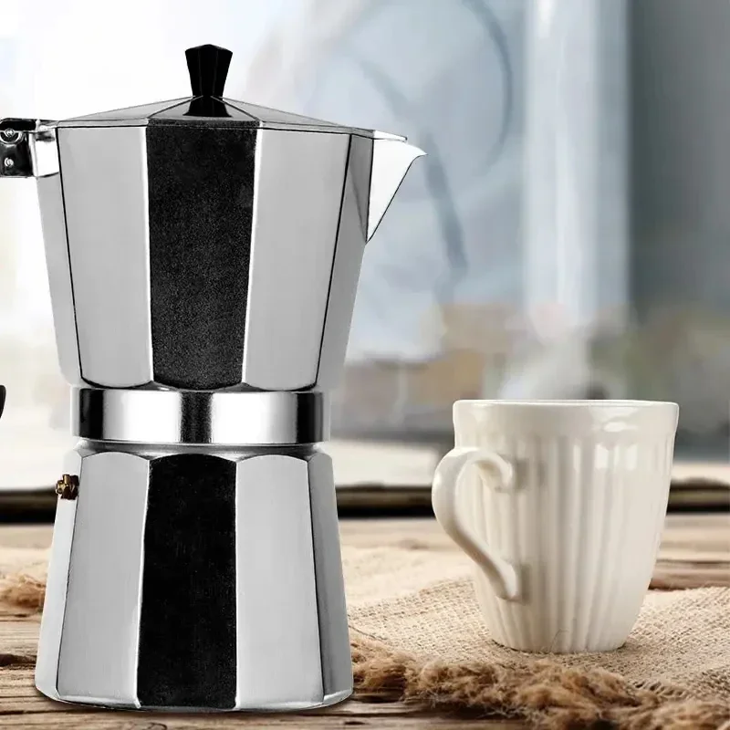 Aluminum Italian Moka Coffee Maker - ماكينة قهوة م...