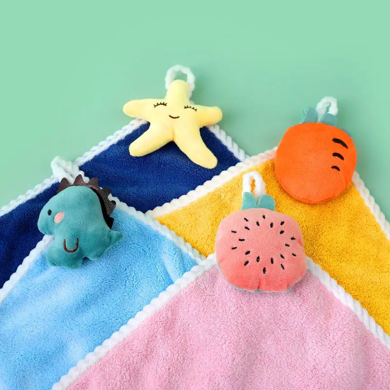 Description Picture 4 of itemCoral Fleece Hangable Thicken Towel CartoonTowel Cute Absorbent Hand Towels Cleaning Cloth Rag Handkerchief