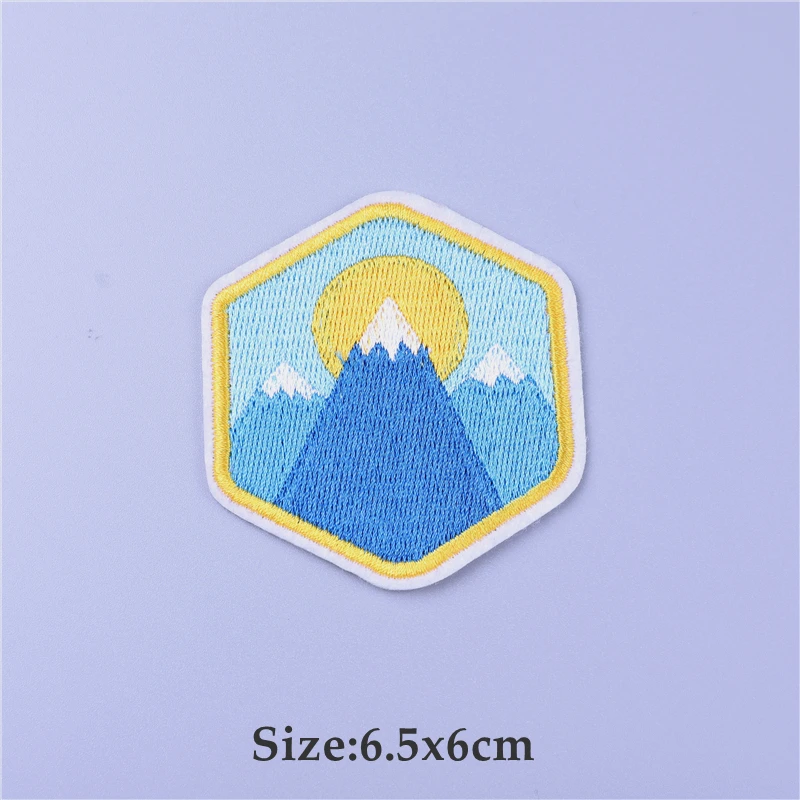 Outdoor Adventure Mountain Clothing Patches Camping Travel Thermoadhesive Iron-on Clothing Embroidery Patches On Clothes 