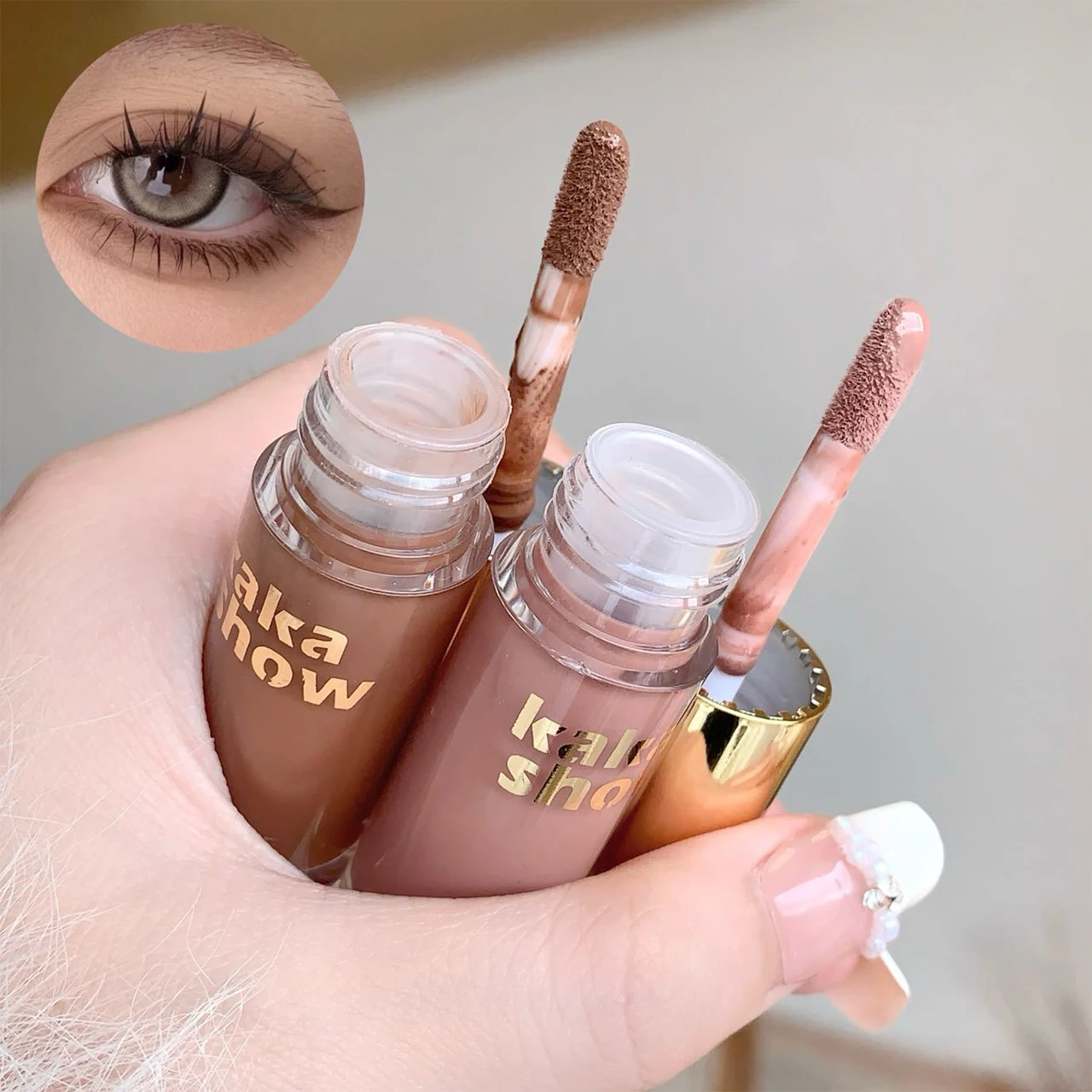 Kakashow Mist Eyeshadow Liquid Matte Pearlescent Shimmer Brightens Earth-colored Liquid Eyeshadow Complete Eyemakeup in 3 Min
