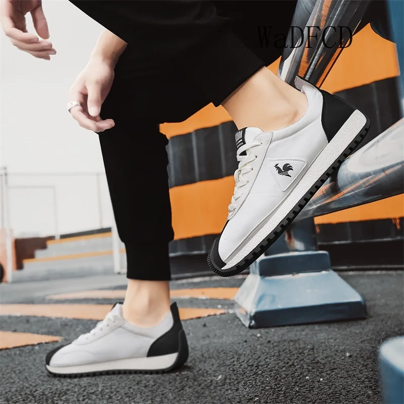 Sneakers Casual Mens Retro Running Shoes Fashion Microfiber Leather Fabric Breathable Height Increased Flat Platform Sport Shoes
