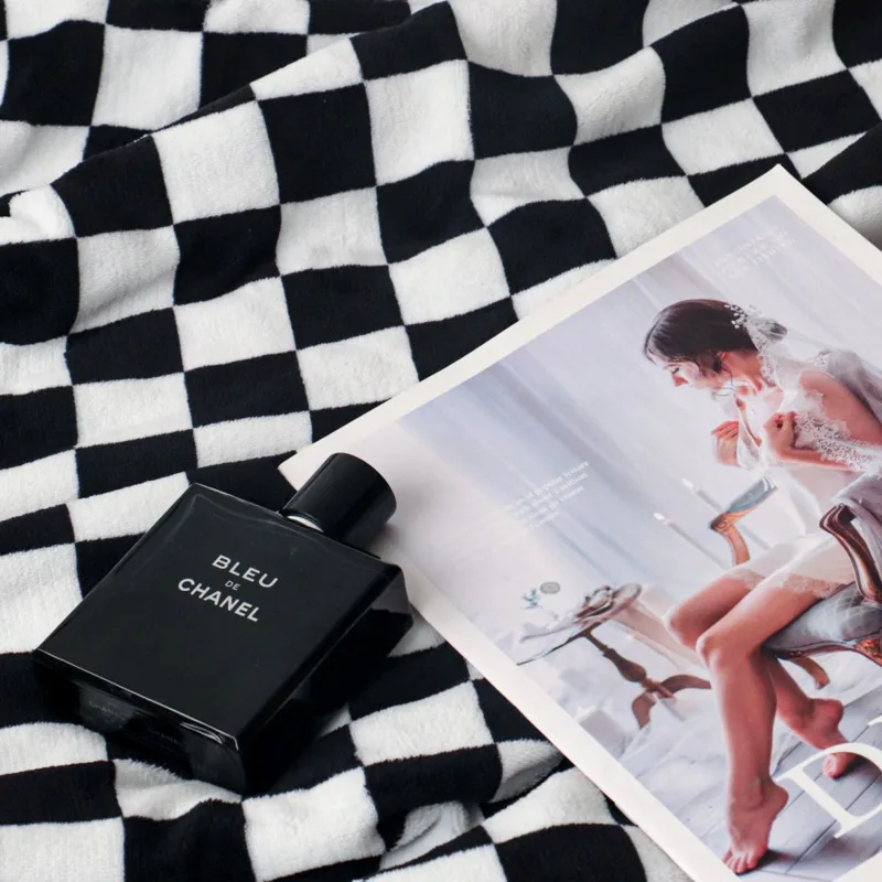 Ins Checkerboard Lambswool Blanket Double Thickened Sofa Leisure Blanket Home Room Dormitory Cover Blanket Nap Shawl