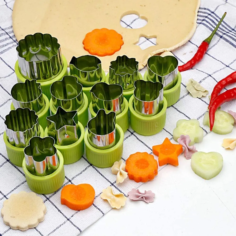 New 12PCS Vegetable Fruit Cutters Stainless Steel Biscuit Cutters Shapes Sets Mold Pattern for Kid Baking Cooking Kitchen Tool