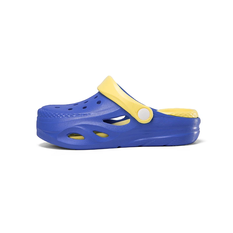 Kids Clogs New Summer Shoes for Children Boys Girls Soft & Skin-friendly EVA Sandals for Kids Casual Beach Shoes Closed-toe