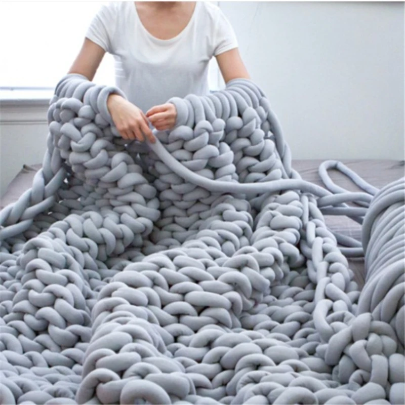 1KG Thick Super Bulky Chunky Yarn for Hand Knitting Crochet Soft Big Cotton Arm Knitting Roving Spinning Yarn for DIY Blanket 2