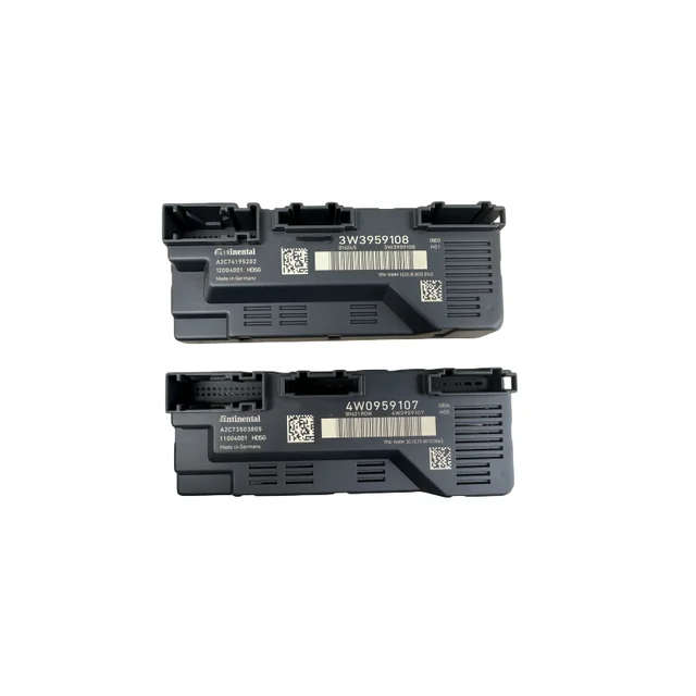 OEM:4W0 959 107 3W3 959 108 Back Cover Computer For Bentley Rear  
