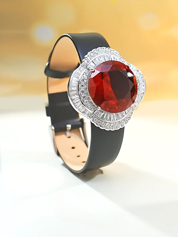 

Desire Artificial Colored Treasure Inlaid with Circular 925 Silver Wristband, Versatile and Luxurious for Banquets