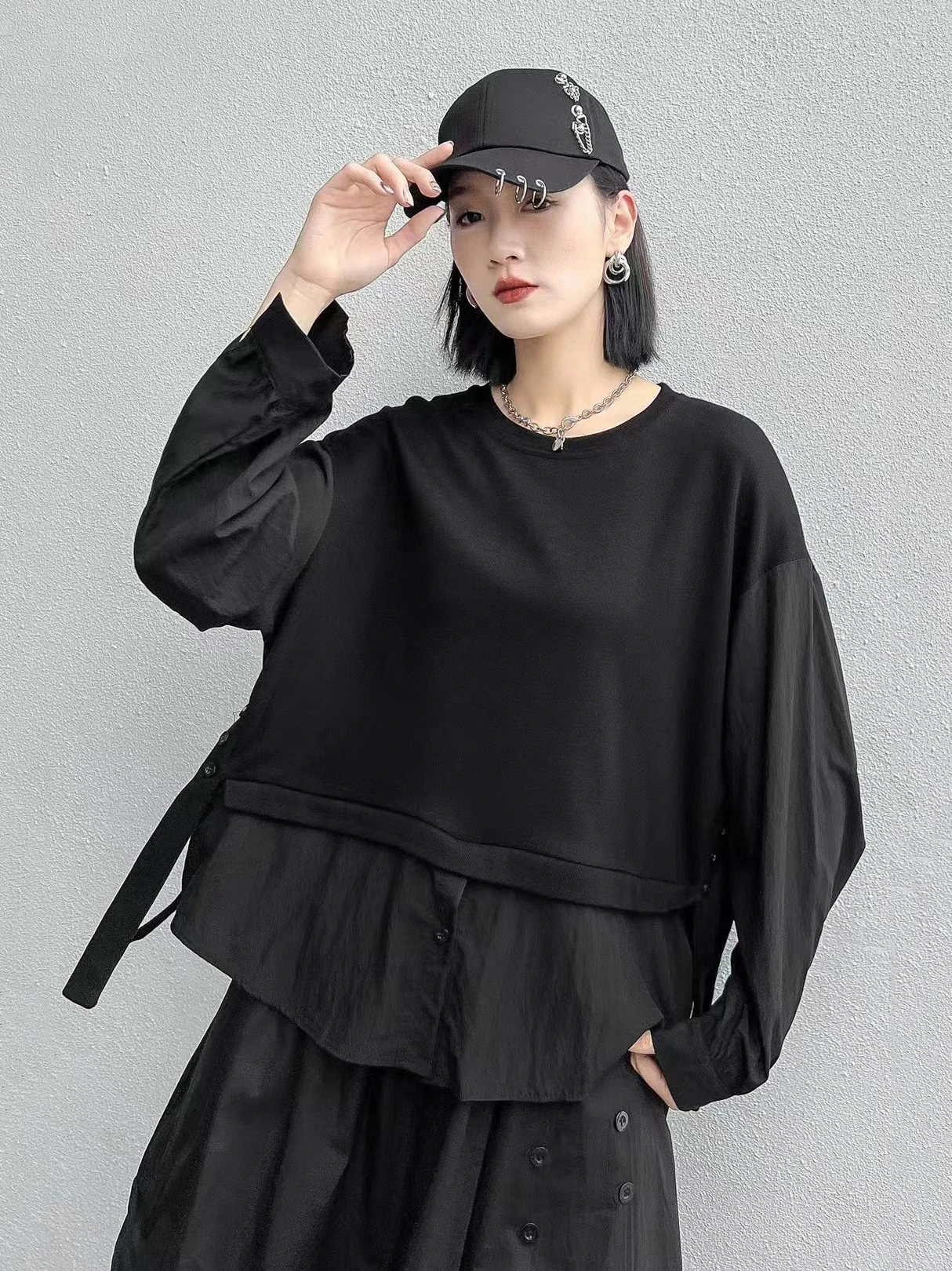

231119 False Two Piece T-Shirts Solid Color Patchwork Casual Fashion Loose Long Sleeve Women Simplicity O-neck Collar