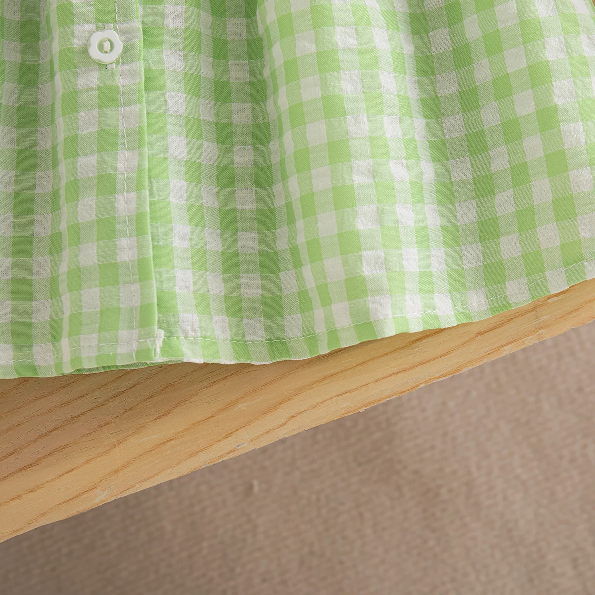 Sommerliches neues kariertes Babykleid im schlichten Stil mit Hut (6 Monate - 3 Jahre alt) – Detail 13