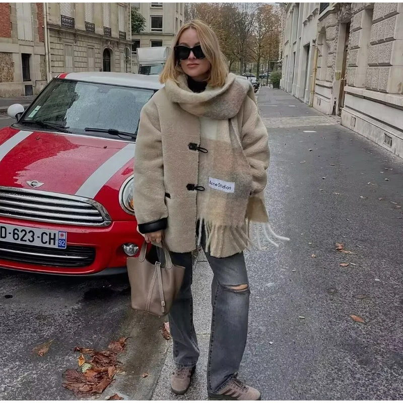 Vintage Lambs Wool Jacket For Women Loose Fleece O-neck Single Breasted Pockets Long Sleeve Fur Coat Autumn Winter Lady Outwear