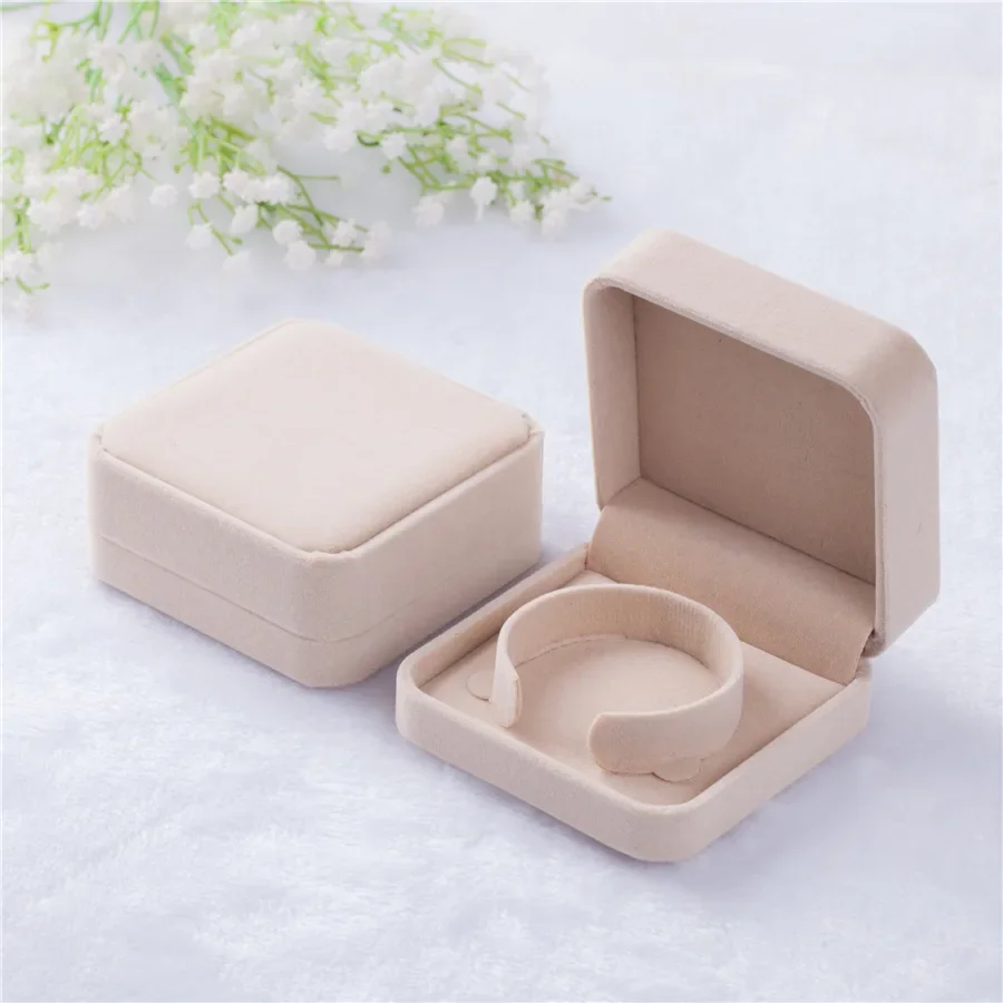 Red Velvet Bangle Box: Engagement, Proposal, Birthday Jewelry Display - UK