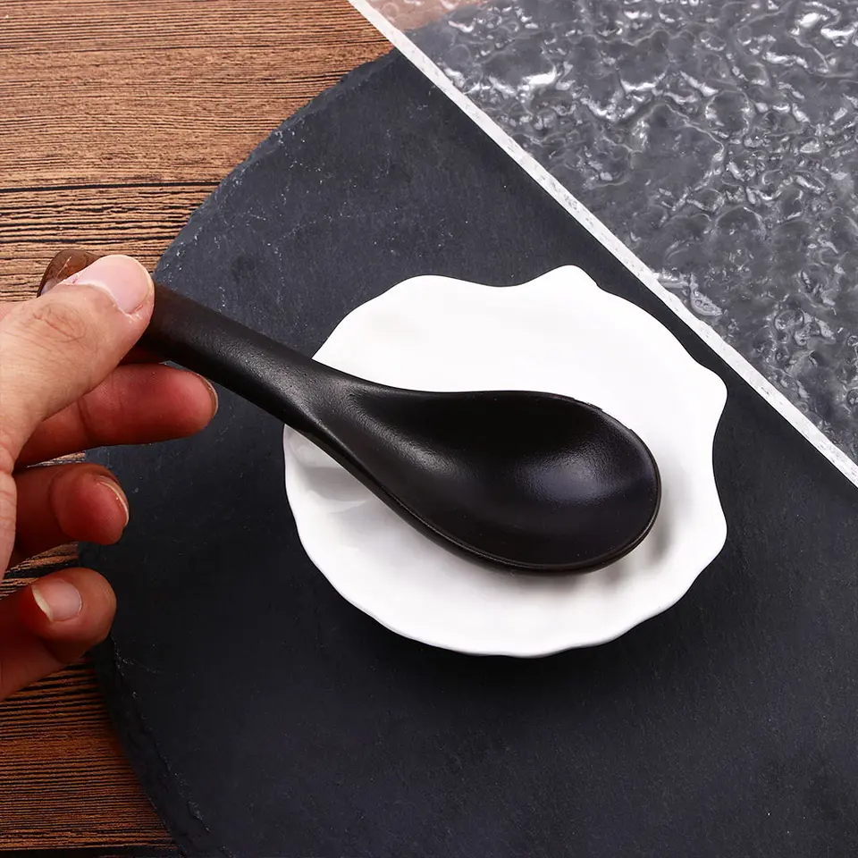 Cucchiai Da Minestra Giapponesi In Ceramica - Set Da 4 Per Ramen E Zuppe