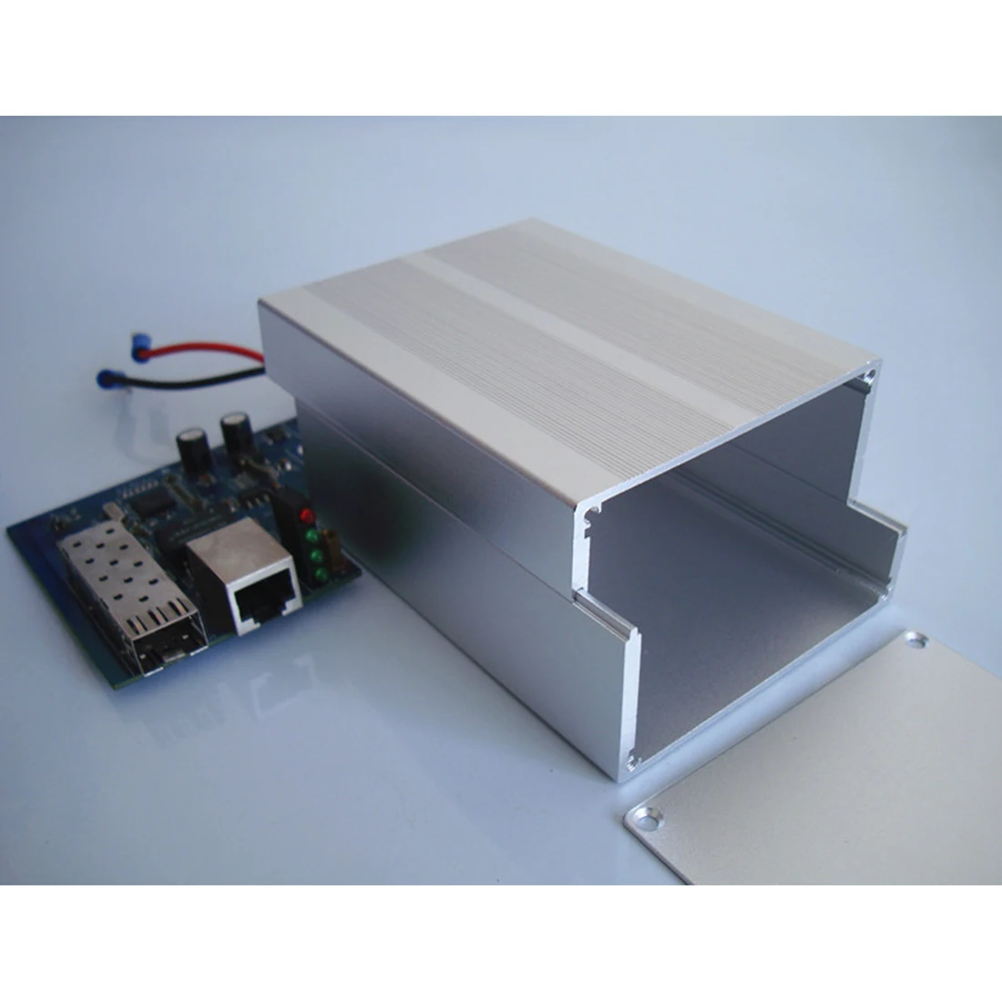 【Special Promotion】 Aluminum Power Case Enclosure, Project Box, Electronics Enclosure, , DIY, 84*55*110mm.
