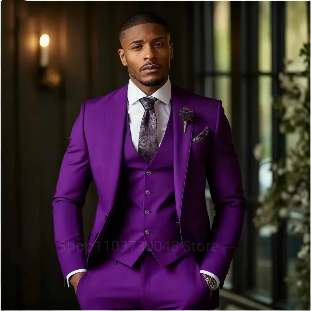 Classic Slim Fit Wedding Tuxedos 3 Piece Set for Groomsmen And Male Bridegroom Formal Business Suit with Jacket Vest Pants