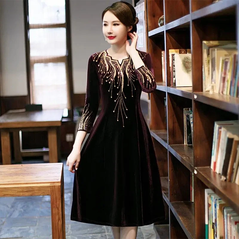 Fashion Women Gold Velvet Dress Long Dresses 2025 Spring Female Autumn Fat Loose Dress Black Wave Point Dresses Spring Autumn