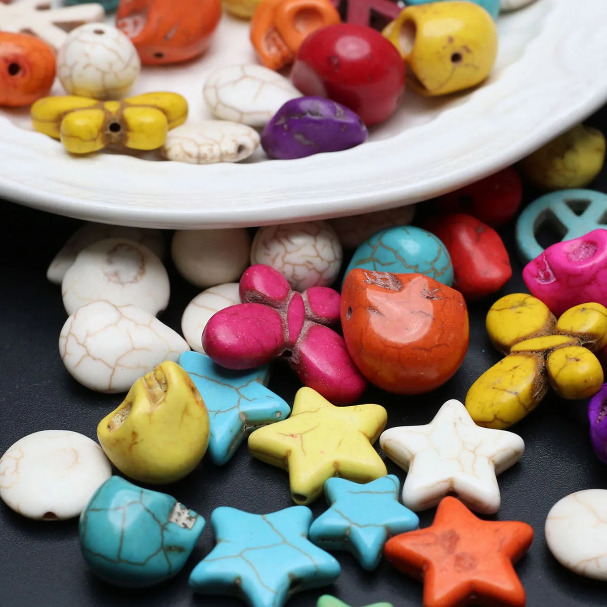 200g/pack Random Colors Shapes Synthetic Colored Turquoise Beads Jewelry Making DIY Necklaces Bracelets Accessories Gifts