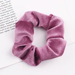 Elegant Velvet Scrunchie - Stylish Elastic Hair Accessory (Light Rose Red)