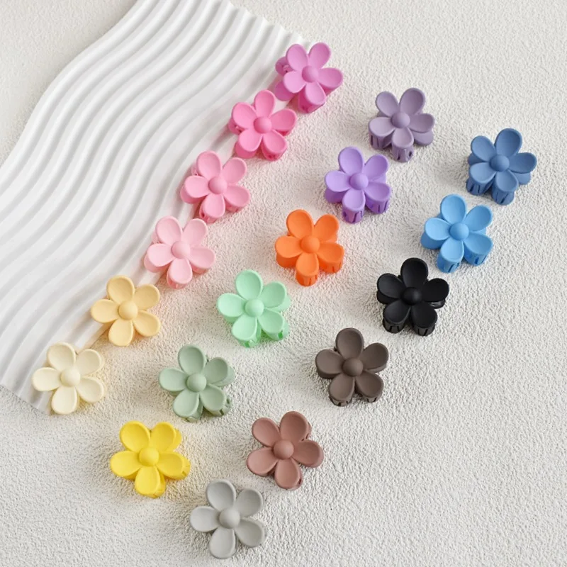 Flower Shape Hair Claw Clips 3.5cm Women Girls Accessories - Uniqwear