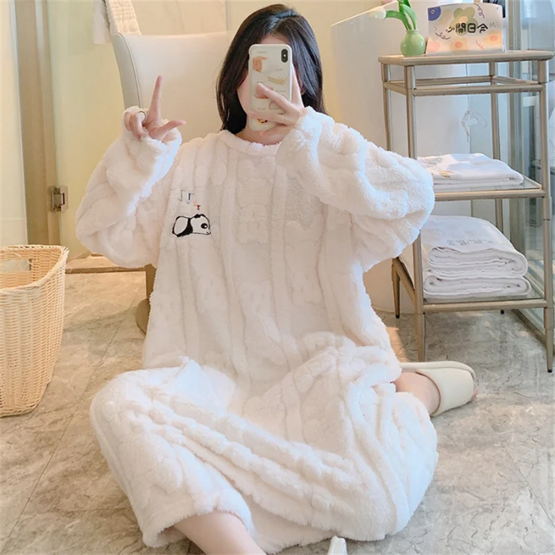 Winter Coral Velvet Nightdress for Women Round Neck Sweet Princess Wind Dress Fleece and Thickened Thermal Pajamas Loungewear