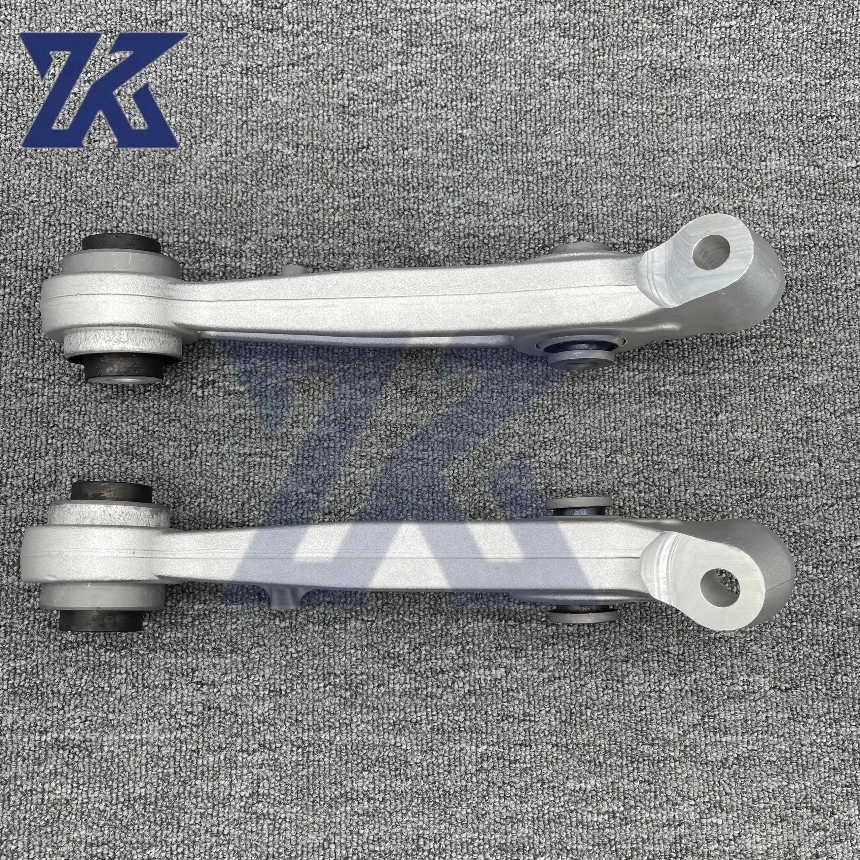 OEM 84008403 84008404 캐딜락 CT6 2016-용 고품질 프론트 로워 스트레이트 컨트롤 암 키트