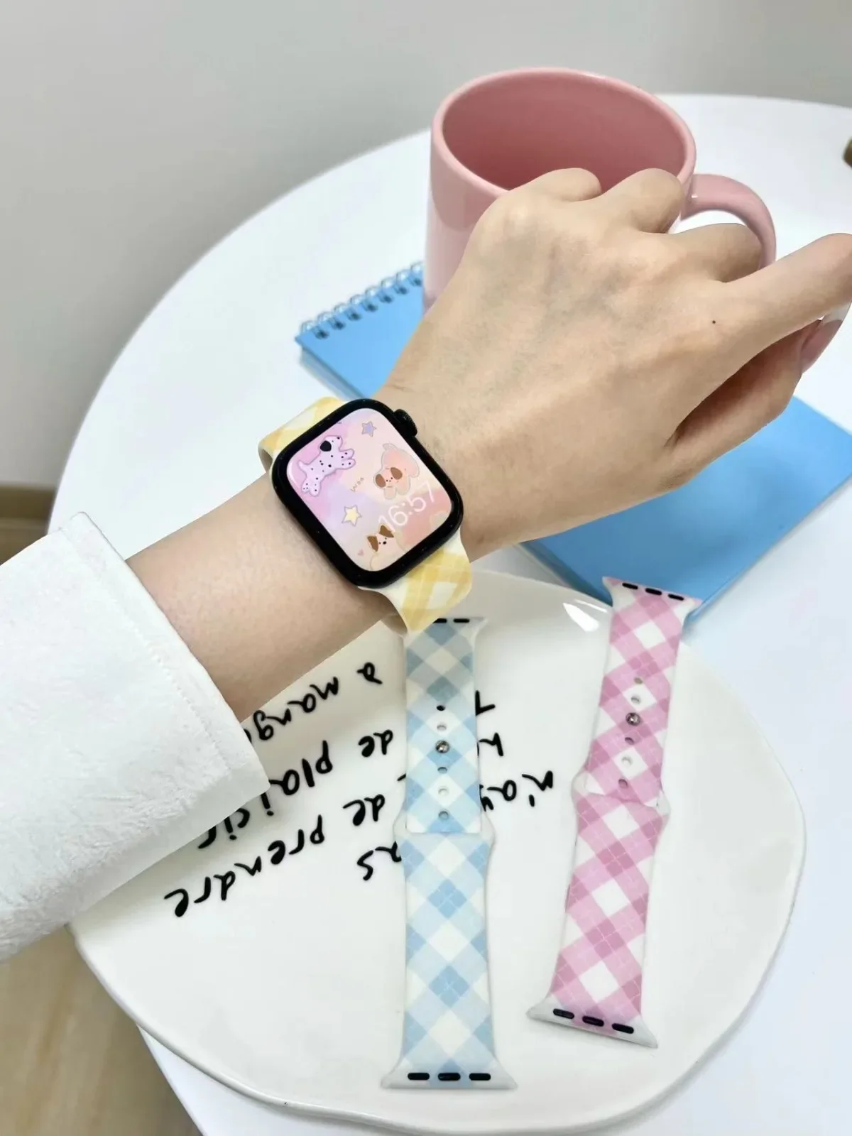 Watch Band For iWatch 42/44/45/46/49mm 38/40/41mm Silicone Fashion Watch Strap for Watch Series Ultra2 Se 10/9/8/7/6/5/4/3/2/1_voghion.com