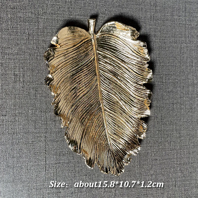 Luxury Metal Storage Tray Leaf Feather Shape Jewelry Display Plate Gold Fruit Dessert Cake Storage Tray Home Desktop Decorative 6
