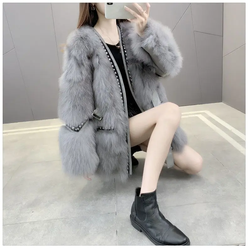 

Autumn/Winter Faux Fur Coat Women High Imitation Fox Coat Korean Fashion Women Rivet Tied Leather Fur One Piece Thickened Jacket