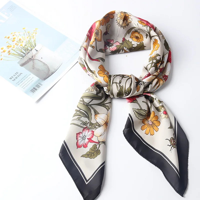 2024 Design Fashion Print Satin Square Silk Scarf for Women