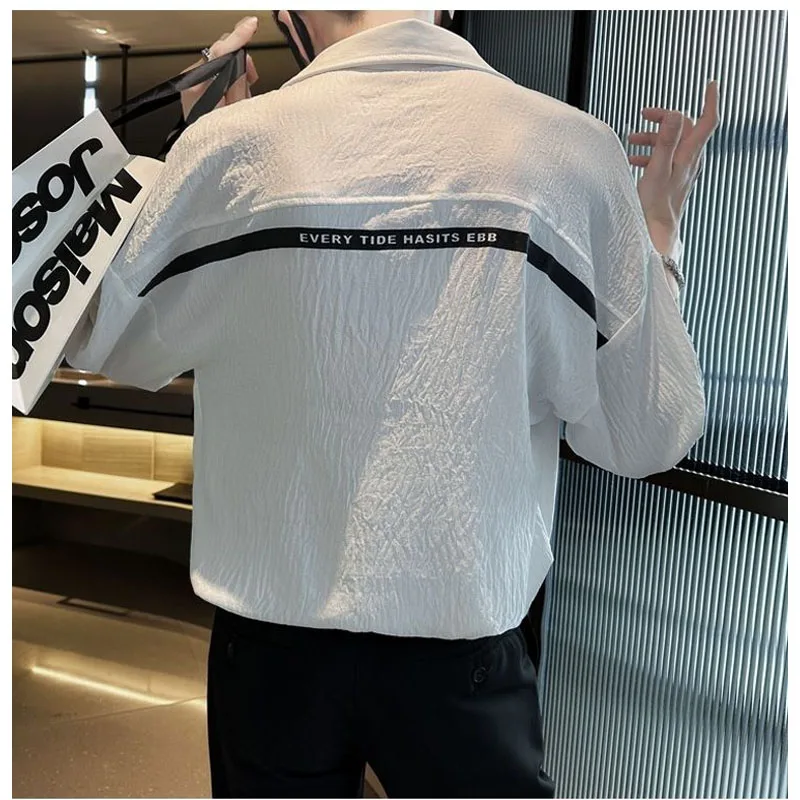 Summer New Men's Color Blocking Turn-down Collar Button Spliced Pockets Fashion Versatile 3/4 Sleeve Pi Shuai High End Shirt Top