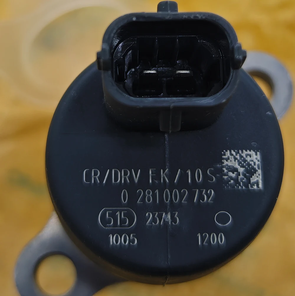 Régulateur De Pression De Carburant 0281002718 - Compatible Nombreuses Références OEM - Marque BASCOLIN - Garantie 1 An