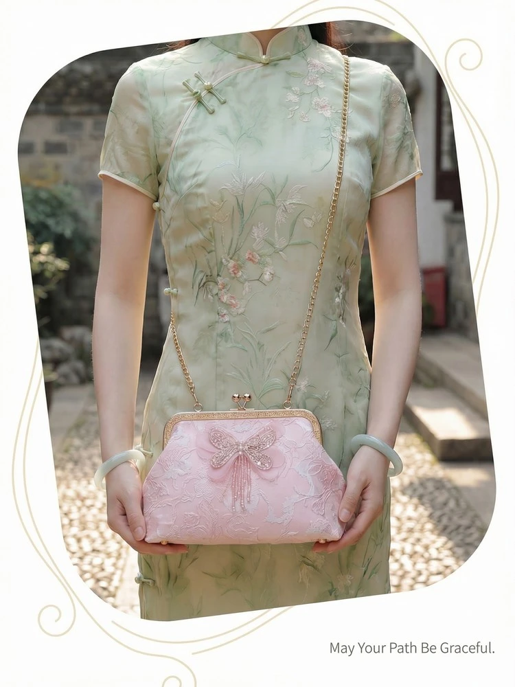 Chinese Style Butterfly Embroidery Clutch Vintage Lace Kiss Lock Handbag Elegant Evening Bag with Gold Chain for Women