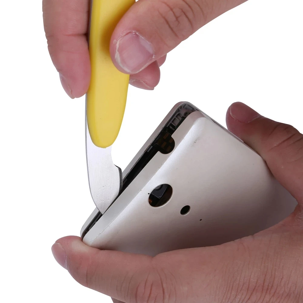 Рисунок 3 - набор инструментов для разборки