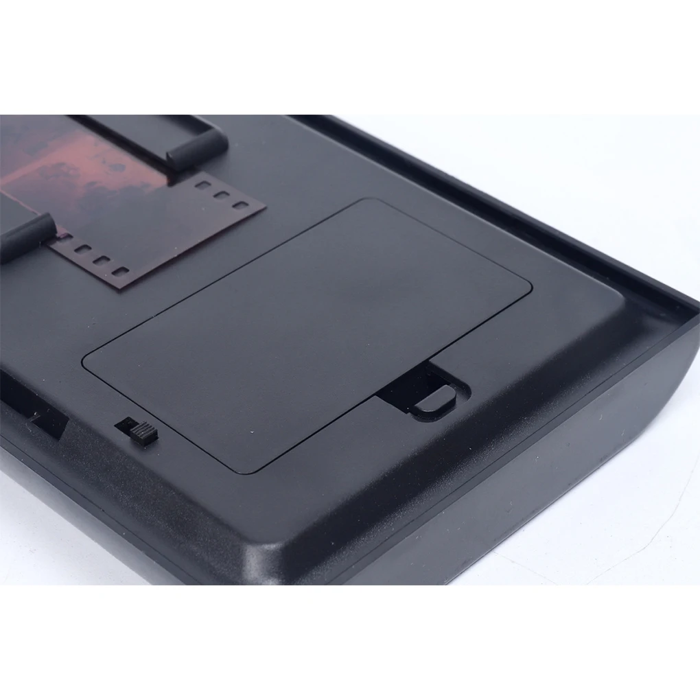 Mobile Film and Slide Scanner for 35mm Negatives and Slides with LED Backlight Free APP Foldable