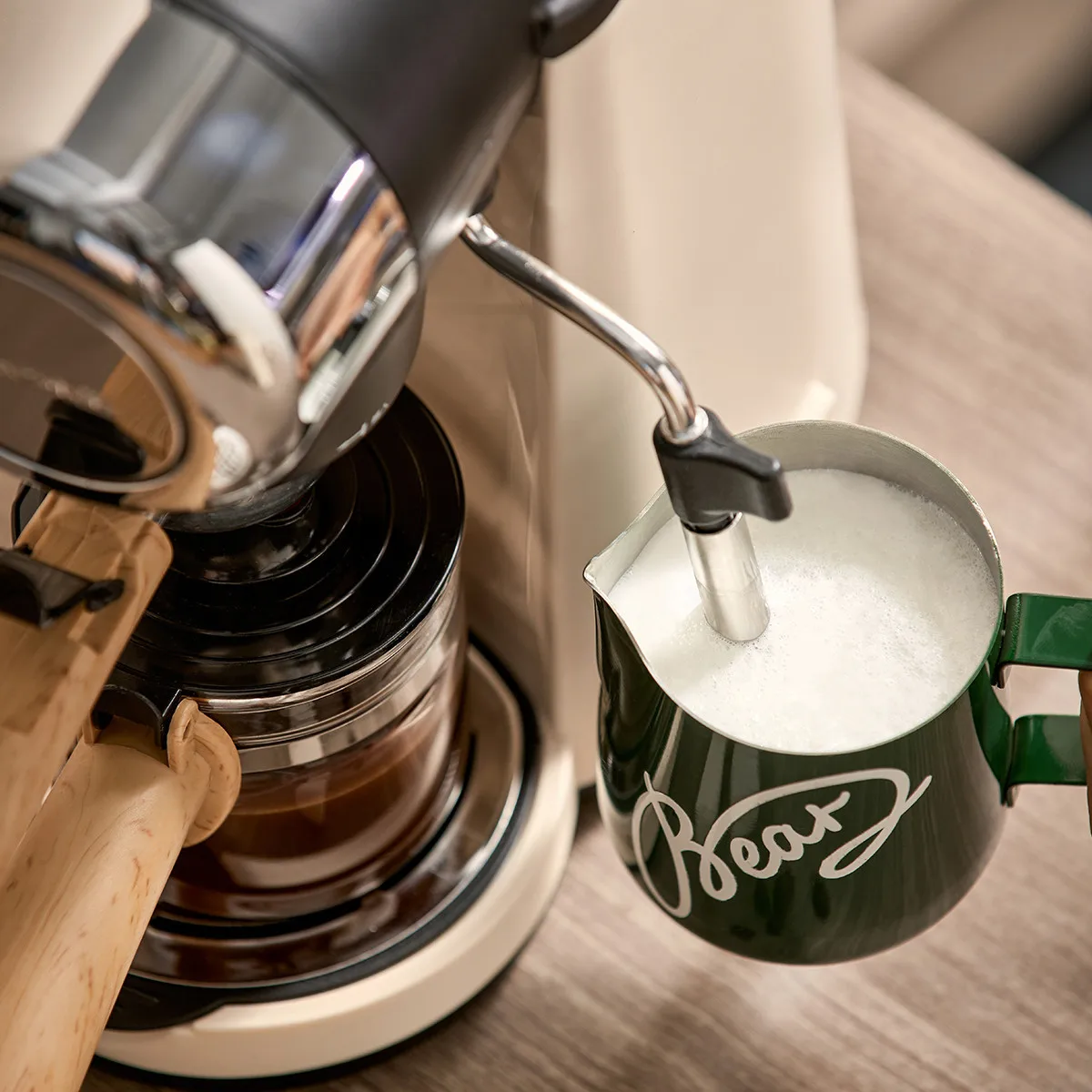 Bear KFJ-A02R2 Italian Coffee Machine Household Small Semi-automatic Office Extraction Brewing Coffee Pot 3
