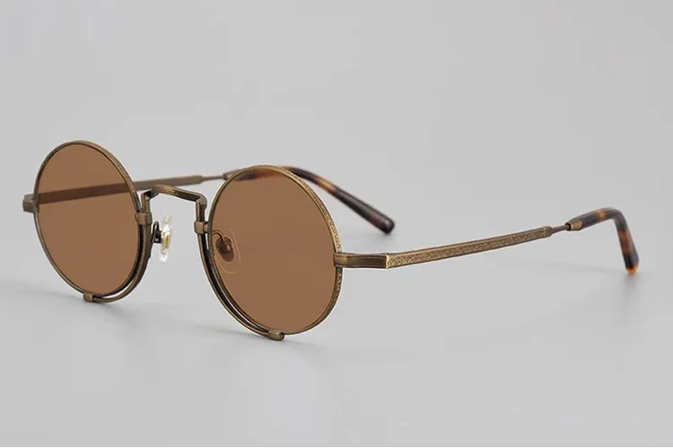 Yujo Unisex Full Rim Round Titanium Polarized Sunglasses