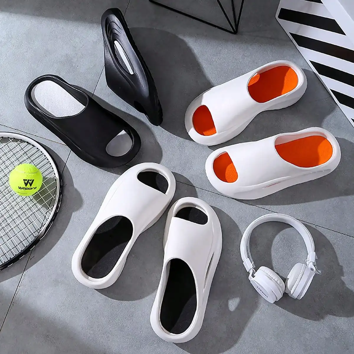 Summer Slippers for Men and Women Thick Bottom Eva Step on the Poop Feeling Outside Wear Non-slip Casual Bathroom Slippers — view 2