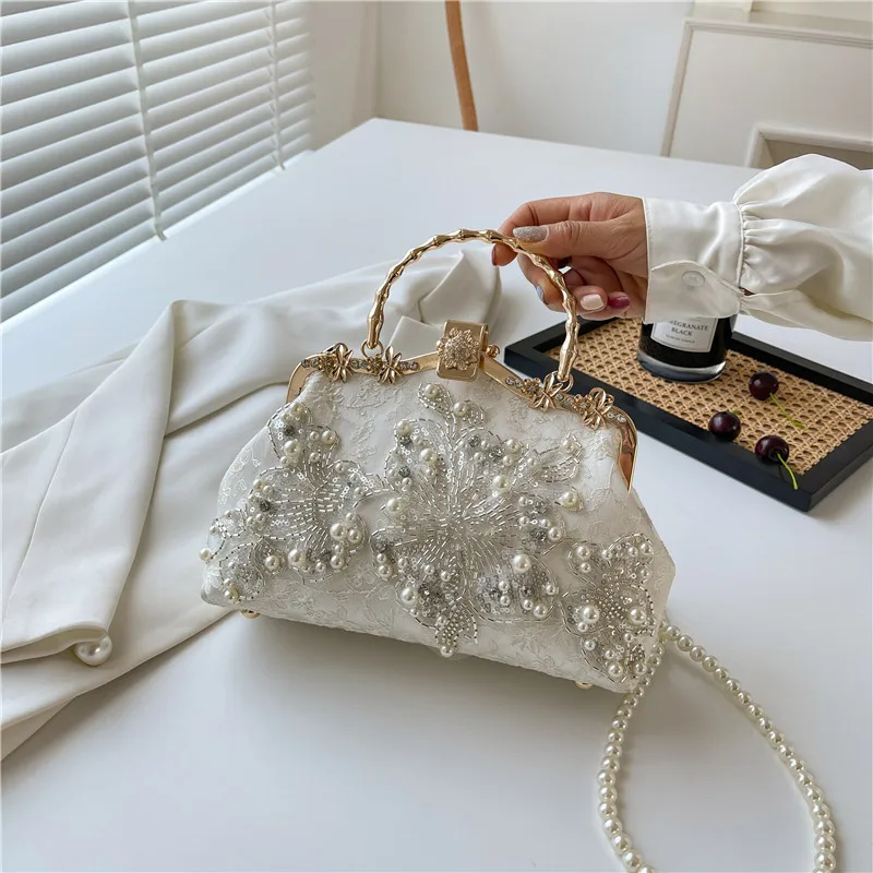 Borsa Da Sera Ricamata Con Fiori E Perle - Pochette Con Catena E Tracolla, Accessorio Matrimonio E Damigella - 2